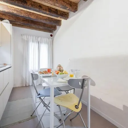 Ca' Ferrando, Brand New Apartment, Experienced Host! 아파트 베니스