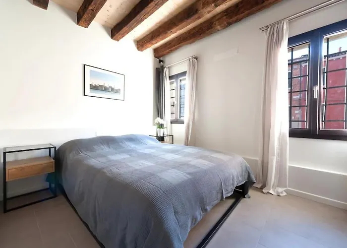 Apartmán Ca' Ferrando, Brand New Apartment, Experienced Host! *