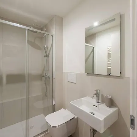 Ca' Ferrando, Brand New Apartment, Experienced Host! Βενετία