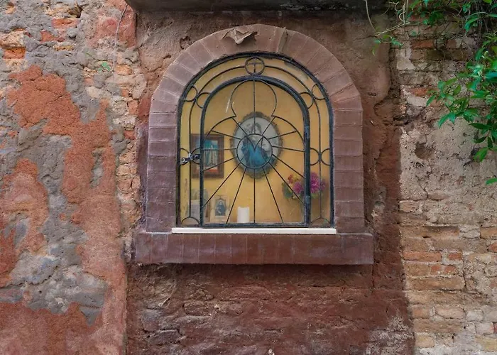 Ca' Ferrando, Brand New Apartment, Experienced Host! Apartamento *